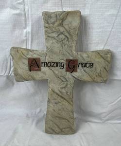 lot 9777 image: Cross Wall Hanging Amazing Grace 9.5 tall