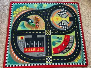 lot 9785 image: Rug Race Car Track with Four Wooden Race Cars - Very Nice Condition - Melissa &amp Doug