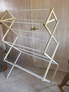 lot 9799 image: Folding Clothes Drying Rack - Excellent and Clean Condition