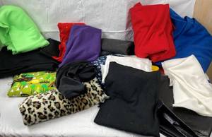 lot 9821 image: Lot of New Sewing Fabric - Fleece, Flannel and Felt - Blanket Makers Lot