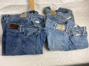 lot 9841 image: Lot of 4 Pairs of Ralph Lauren Polo Mens Jeans 40 x 32 - Great Style and Condition