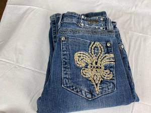 lot 9861 image: Pair of Ladies Jeans - Zenim Demin waist 28