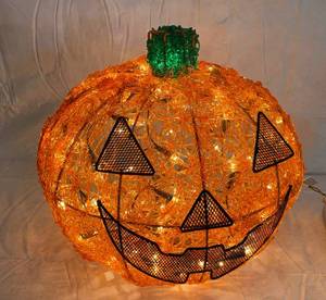 lot 9880 image: Large Lighted Pumpkin - Great Front Porch Halloween Decor