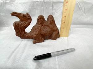 lot 9655 image: Neat Camel Figure - Hand Crafted in USA by Red Mill Mfg. Collectible