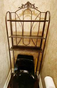 lot 9689 image: Metal Bathroom Rack - Folds Flat for Storage See pics for measurements - Beautiful and So Handy