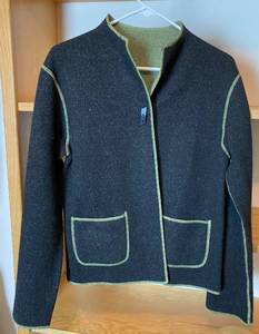 lot 9955 image: Reversible Ladies Jacket by Jillian Jones - WOOL Size Small - Excellent Condition
