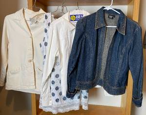 lot 9960 image: Lot of Four Ladies Fashion Pieces - See description for details - High Style