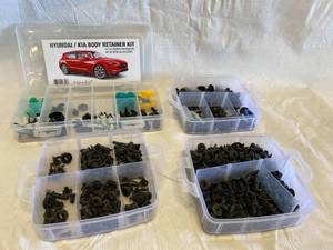 lot 3248 image: Huge Lot of Body Retainer Kits - All for One Bid