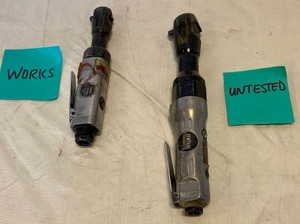 lot 3282 image: Lot of 2 - Pneumatic Impact Wrenches