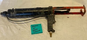 lot 3286 image: Cox Pneumatic Applicator Gun