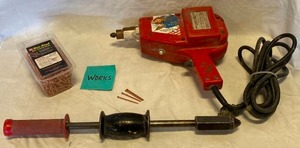 lot 3306 image: Magna-Spot 1500 Professional Studwelder Kit - Works