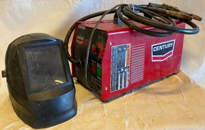 lot 3329 image: Century 80GL Flux Cored Wire Feed Welder - 70 amps - 115V AC