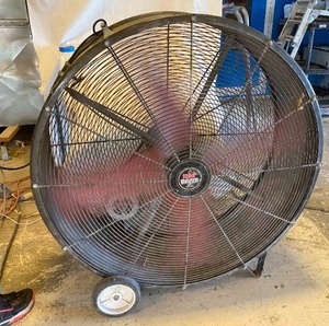 lot 3331 image: Heat Buster SPL4223 Portable Barrel Fan 2 Speed 115 Volt 42 inch 14445 CFM Belt Drive - Works