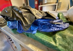 lot 3360 image: Lot of Tarps and Straps - See pics Nice Assortment