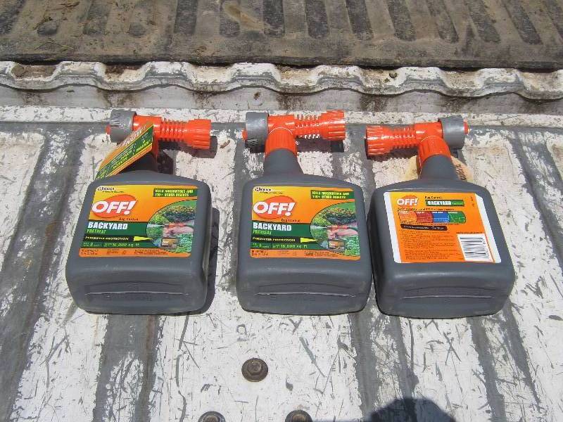 lot 7039 image: 3 ct. lot Off Bug Control Backyard 16,000 sq. ft. coverage per bottle last up to 8 weeks
