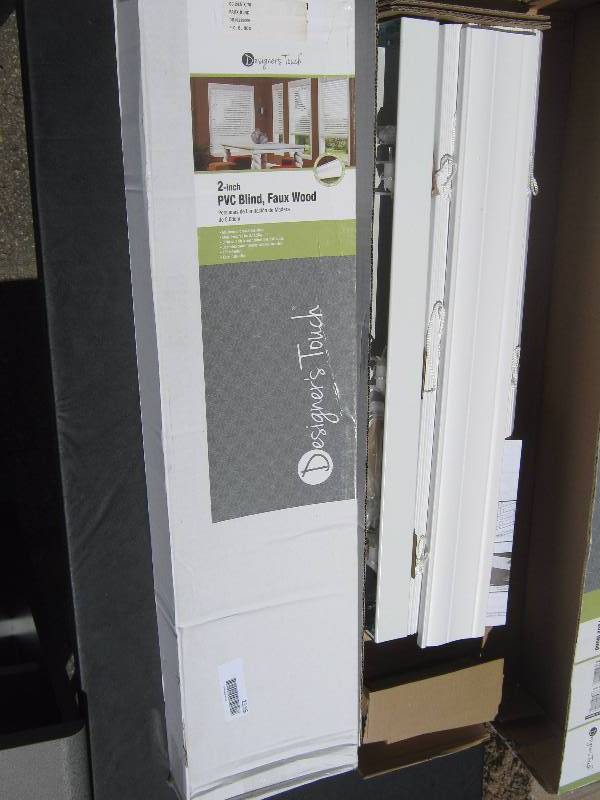 lot 7056 image: 2 ct. lot 2 faux wood blinds 27 x 72 White Color Designers Touch