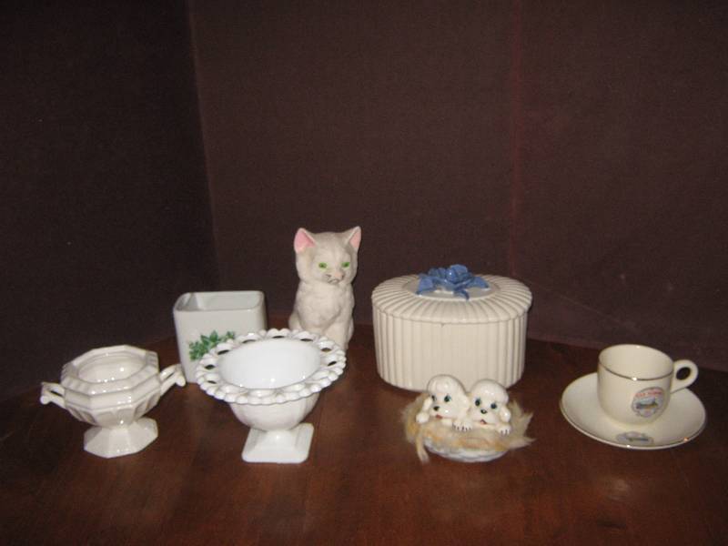 lot 7090 image: Collectible ceramic lot, box, puppies, cat, cup & saucer, shallow pedestal vases