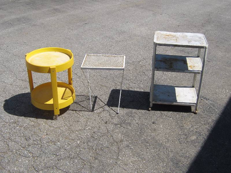 lot 7140 image: 3 ct. lot of cart and tables