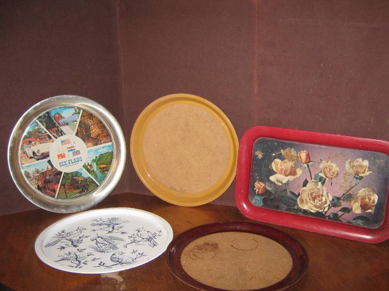 lot 7199 image: 5 ct. lot serving trays, (3) metal, (2) composite with cork