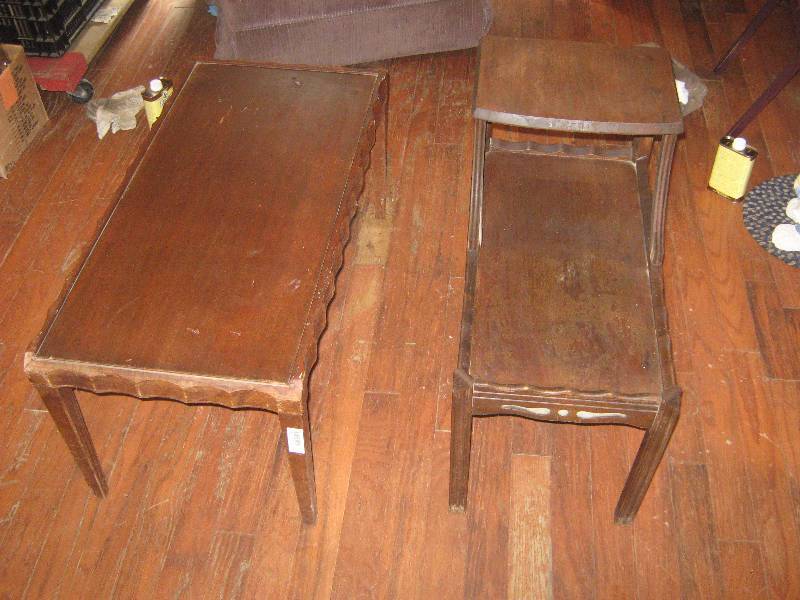 lot 7216 image: 2 ct. lot tables, coffee table 36 x 18 x 16 tall, side table 26 x  14 24 overall height
