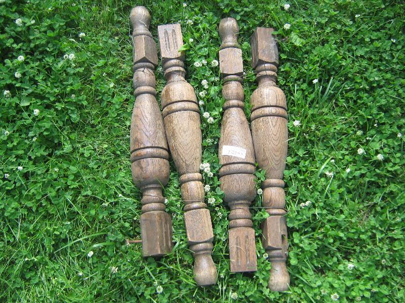 lot 7285 image: 4 ct. lot vintage wooden table legs, legs are 28-12 long