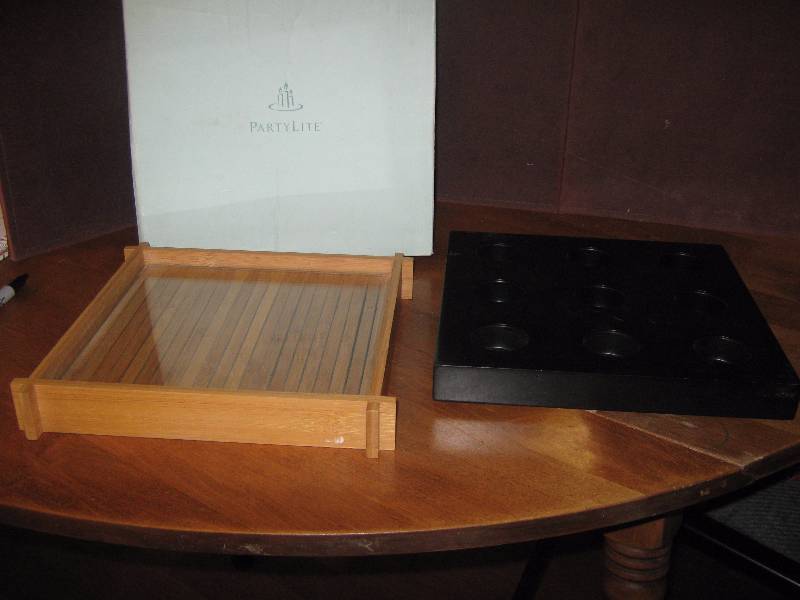 lot 7308 image: Party Lite Square Bamboo Tray with glass insert, Black Tea light holder