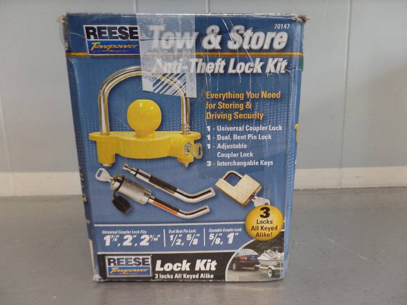 lot 1076 image: TOW & STORE ANTI-THEFT LOCK KIT