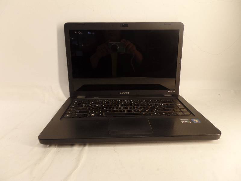 lot 1138 image: COMPAQ Presario CQ56