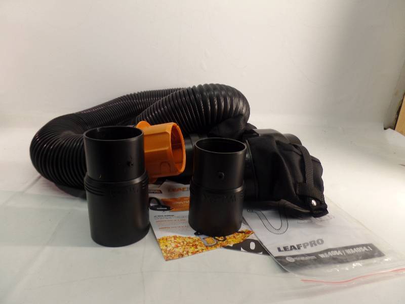 lot 1086 image: LEAF PRO UNVERSAL COLLECTION SYSTEM