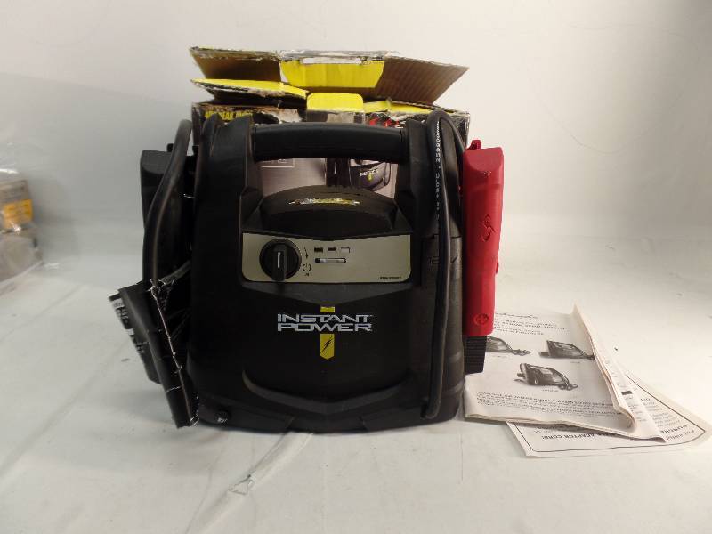 lot 1095 image: SCHUMACHER 400 PEAK AMPS