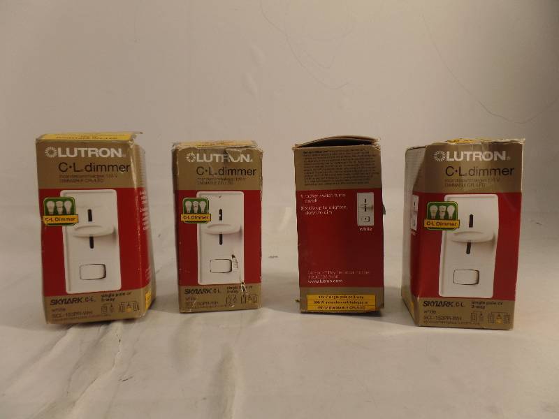 lot 1270 image: LOT OF MIX ELECTRICAL SWITCHES