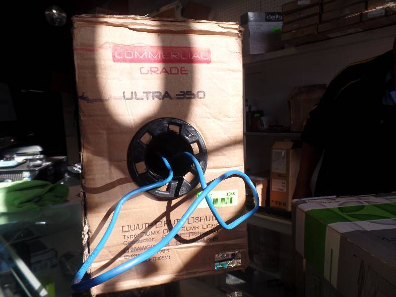 lot 1048 image: SPOOL OF CAT 5 COMMERICAL GRADE CABLE