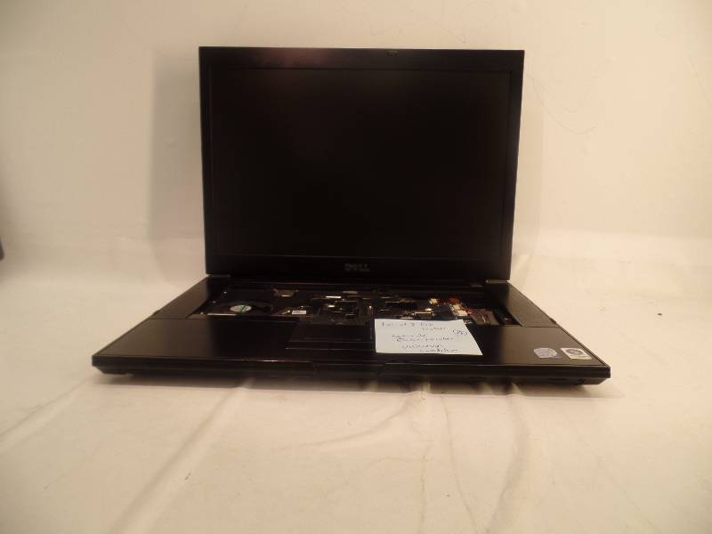 lot 1104 image: DELL LATITUDE  E6500