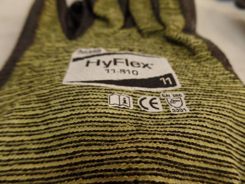 lot 1283 image: LOT OF 6 HYFLEX 11510