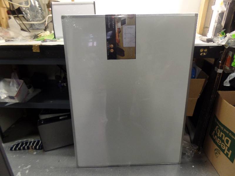 lot 1203 image: FORAY 36IN X 48 DRY ERASE BOARD