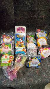 lot 1510 image: Vintage McDonalds Happy Meals Toys.
