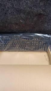 lot 1563 image: Emachines Keyboard