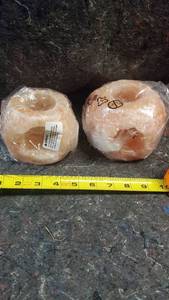 lot 1565 image: Hymilayan Salt Tealight Pair