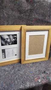 lot 1576 image: Pair of Picture Frames