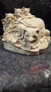 lot 1580 image: Raccoon Family and Corn Bisqueware