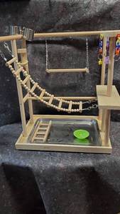 lot 1621 image: Bird Play Yard