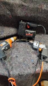 lot 1648 image: Lot of 3 Power Tools