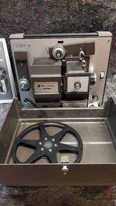lot 1664 image: Bell and Howell Compatible 8 mm Super 8 Autoload