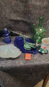 lot 1682 image: Lot of Vintage Items