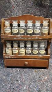 lot 1709 image: Vintage Spice Rack with 12 Glass Containers