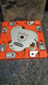 lot 1735 image: Craftsman 9.3214 Moulding Cutter Blades