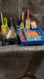 lot 1739 image: Painting Lot