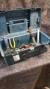 lot 1744 image: Tool Box And Contents