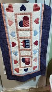 lot 1817 image: Quilt