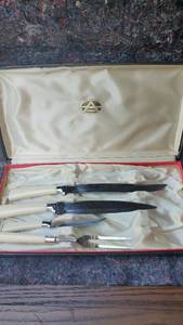 lot 1831 image: Incomplete Set of Armack Stainless Knife Set